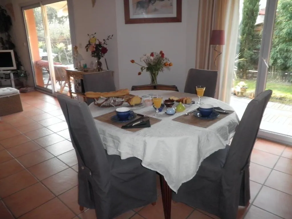 Chambre D'Hotes La Clauziere Tarbes 0*,